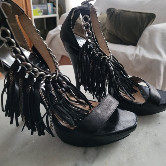 Michael kors tassle heels - Picture 3 of 4